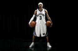 法国队不断突破！穆雷连续十五场比赛得分超出色发挥，观众掌声雷动